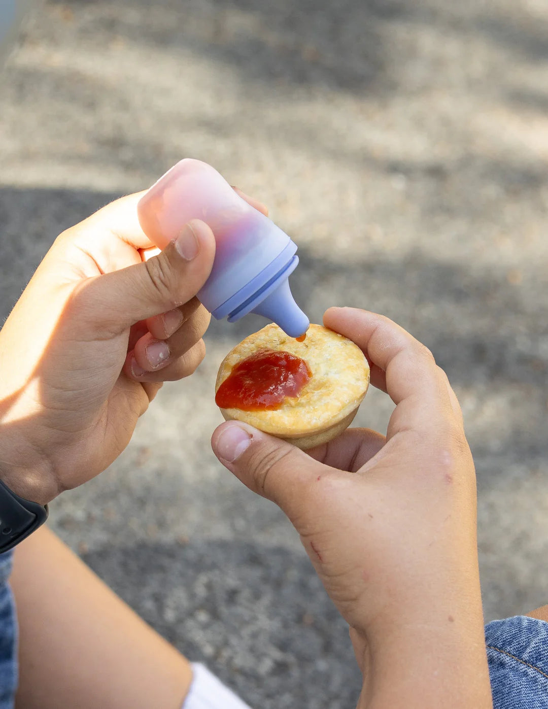 MontiiCo - Silicone Sauce Bottle (2 Pack): Floss & Lilac