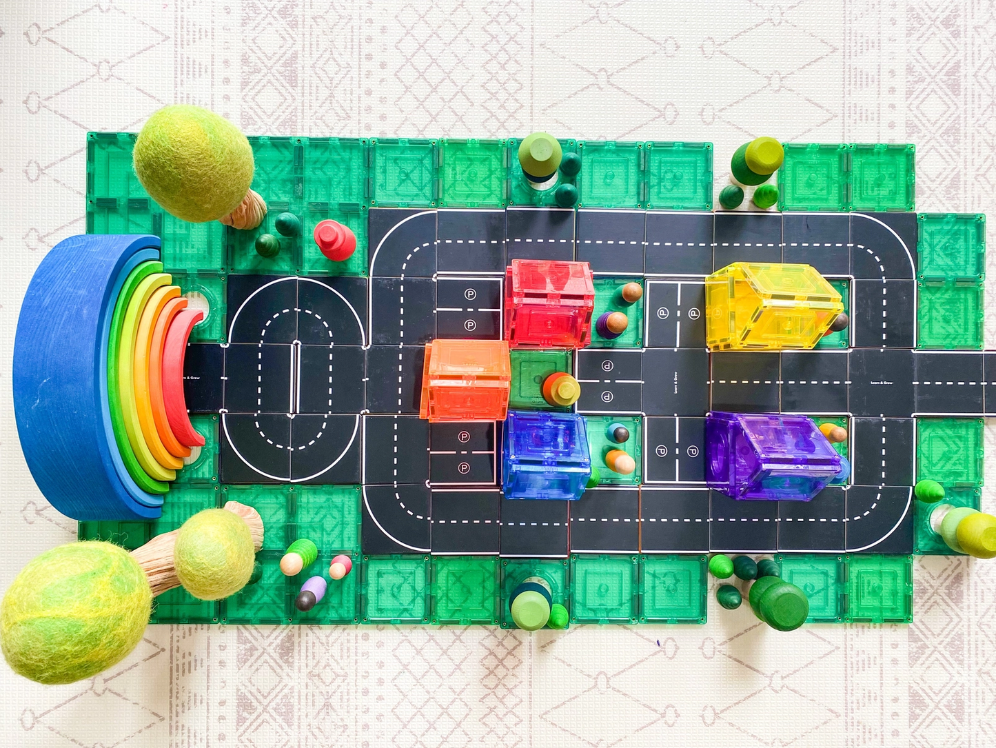 Learn & Grow - Magnetic Tile Topper - Road Pack (40 Piece)